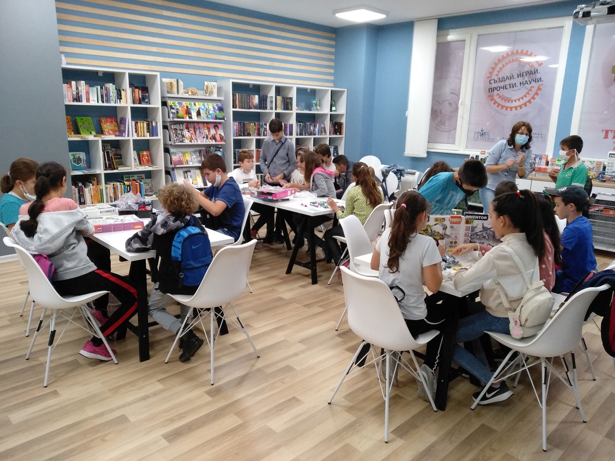 За поредна година Регионалната библиотека в Стара Загора се включи в Европейската седмица на програмирането