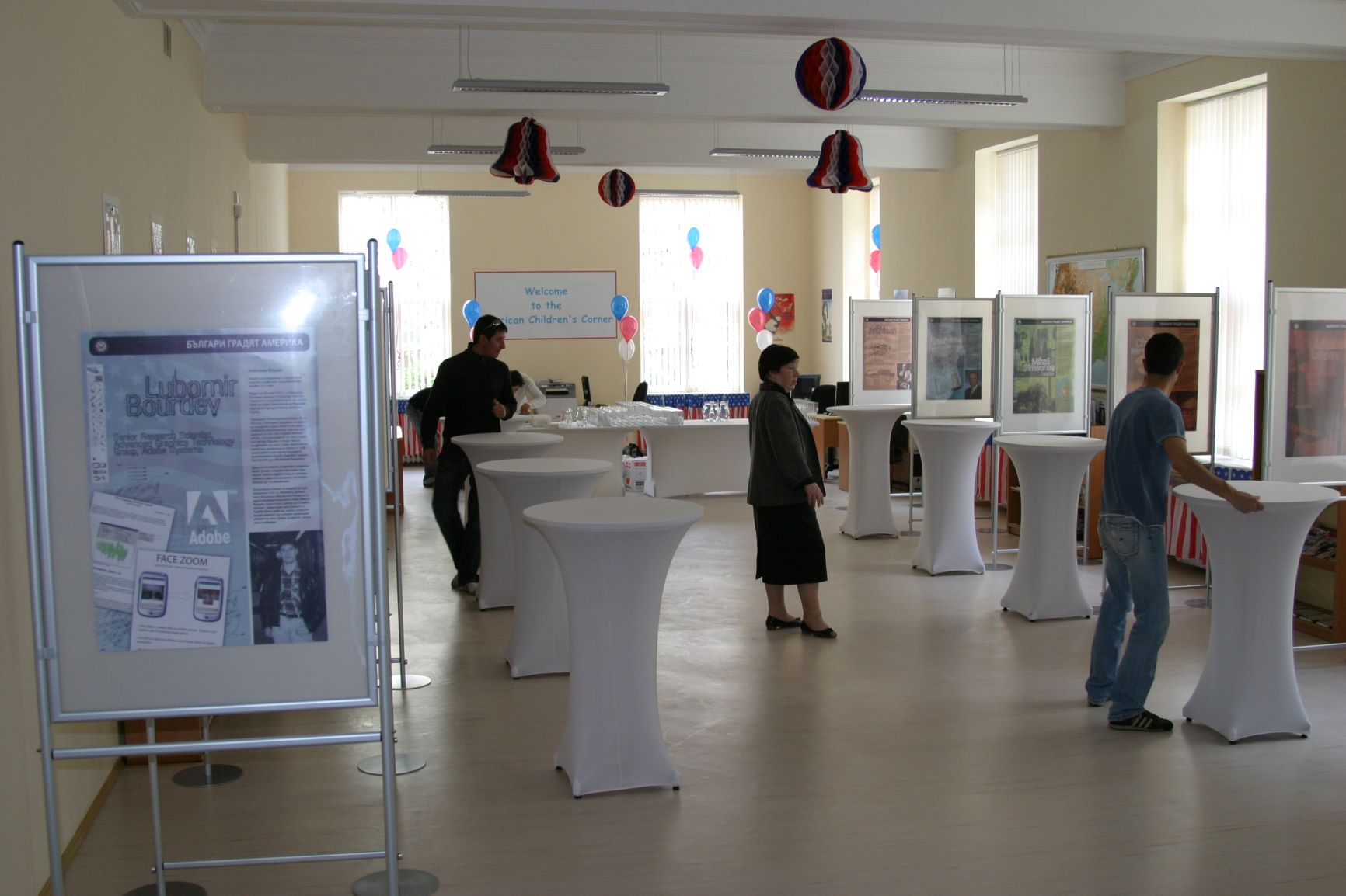 American Corner 036